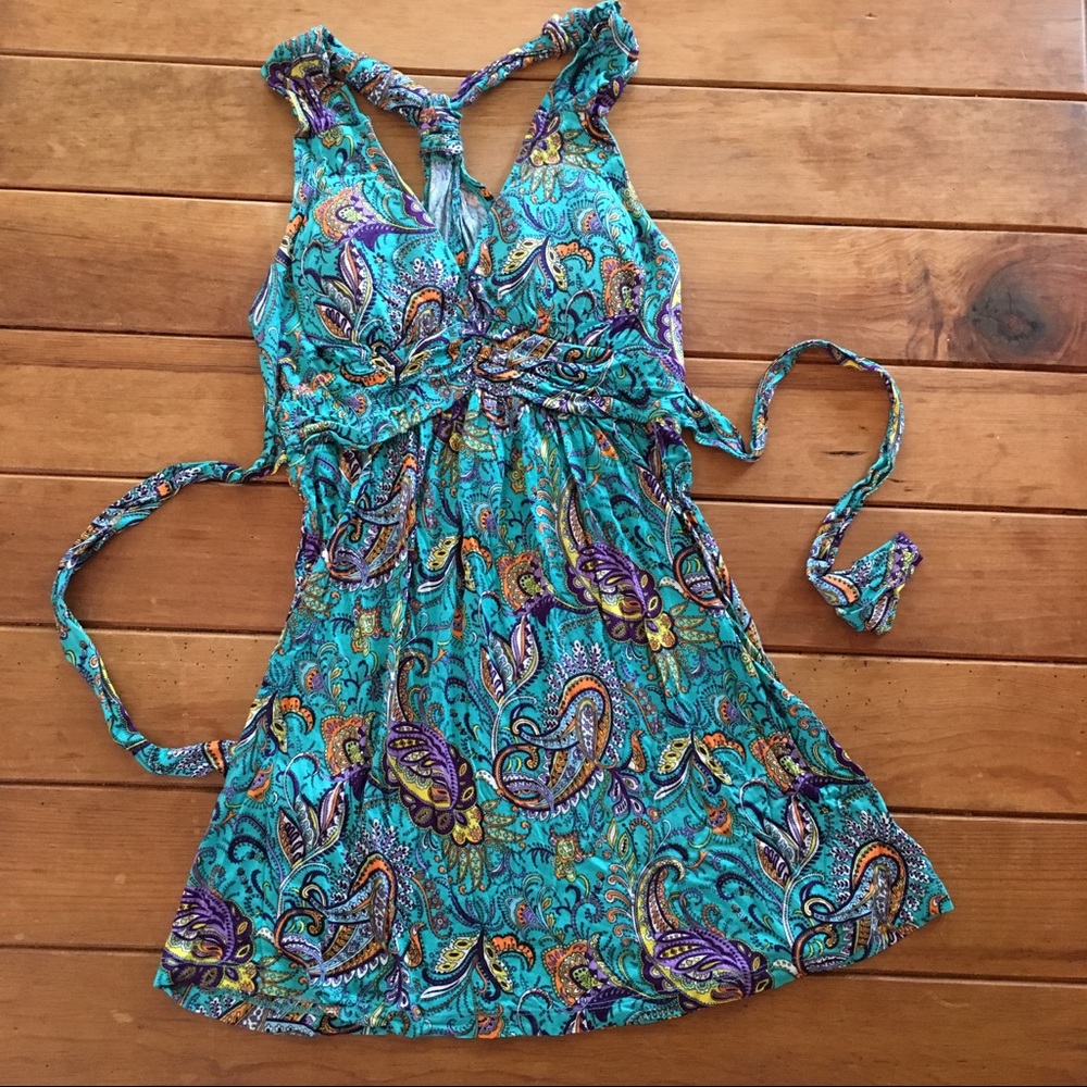 ✨FINAL PRICE✨ Forever 21 Paisley Dress